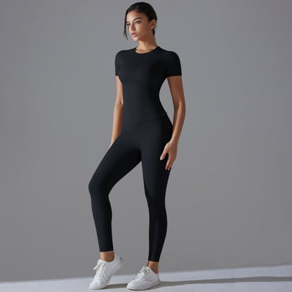  tenue sport femme noire minimaliste haut court zentenue